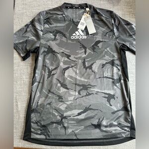 Men’s Adidas Shirt, Size M,NWT